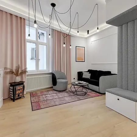 Apartment Monte Cassino Boutique By Downtown *
