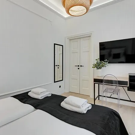 Monte Cassino Boutique By Downtown Apartment *